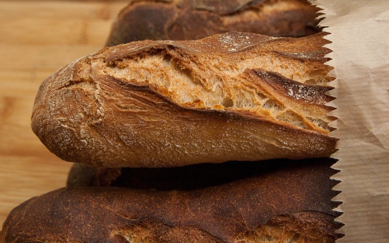 vente-BEAUSOLEIL-min_dish-food-baking-cuisine-bread-bakery-399077-pxhere.com